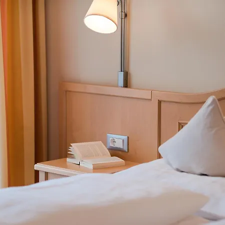 Hotel Garni Höfler Fernblick Schenna