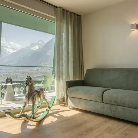 Garni Höfler Fernblick 3* Schenna